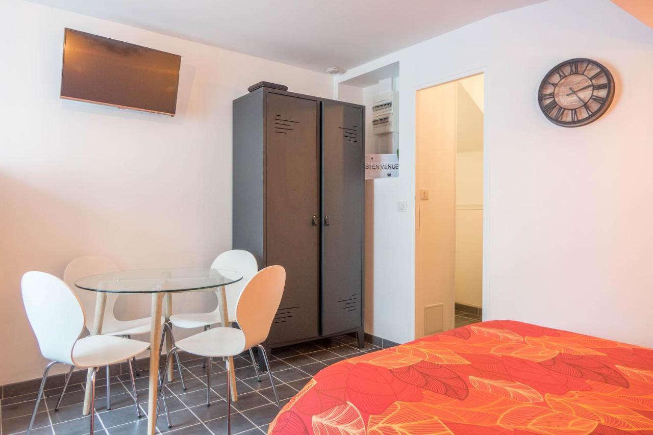 Studio Le Ligerien Saint-Denis-de lʼHôtel المظهر الخارجي الصورة